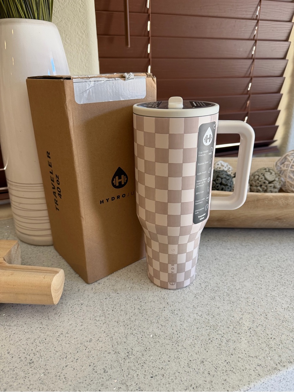 HydroJug 40oz Sandstone Traveler